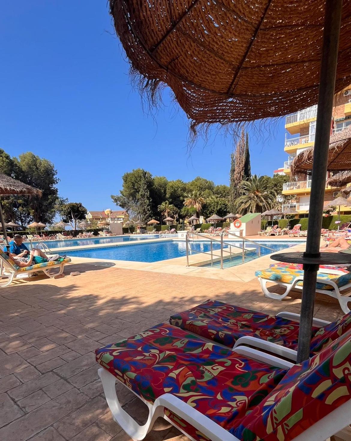 Coastal Feeling, Pools & Views Apt Agata Benalmadena Ngoại thất bức ảnh